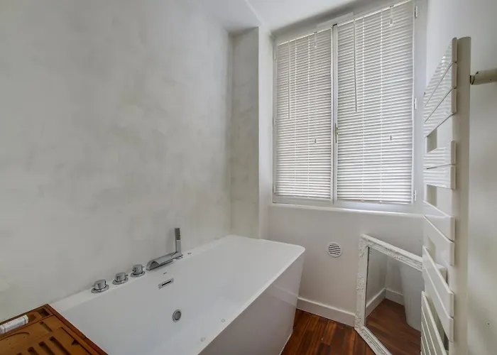 Апартаменты Hot Hot Hot Loft Faubourg Saint-denis